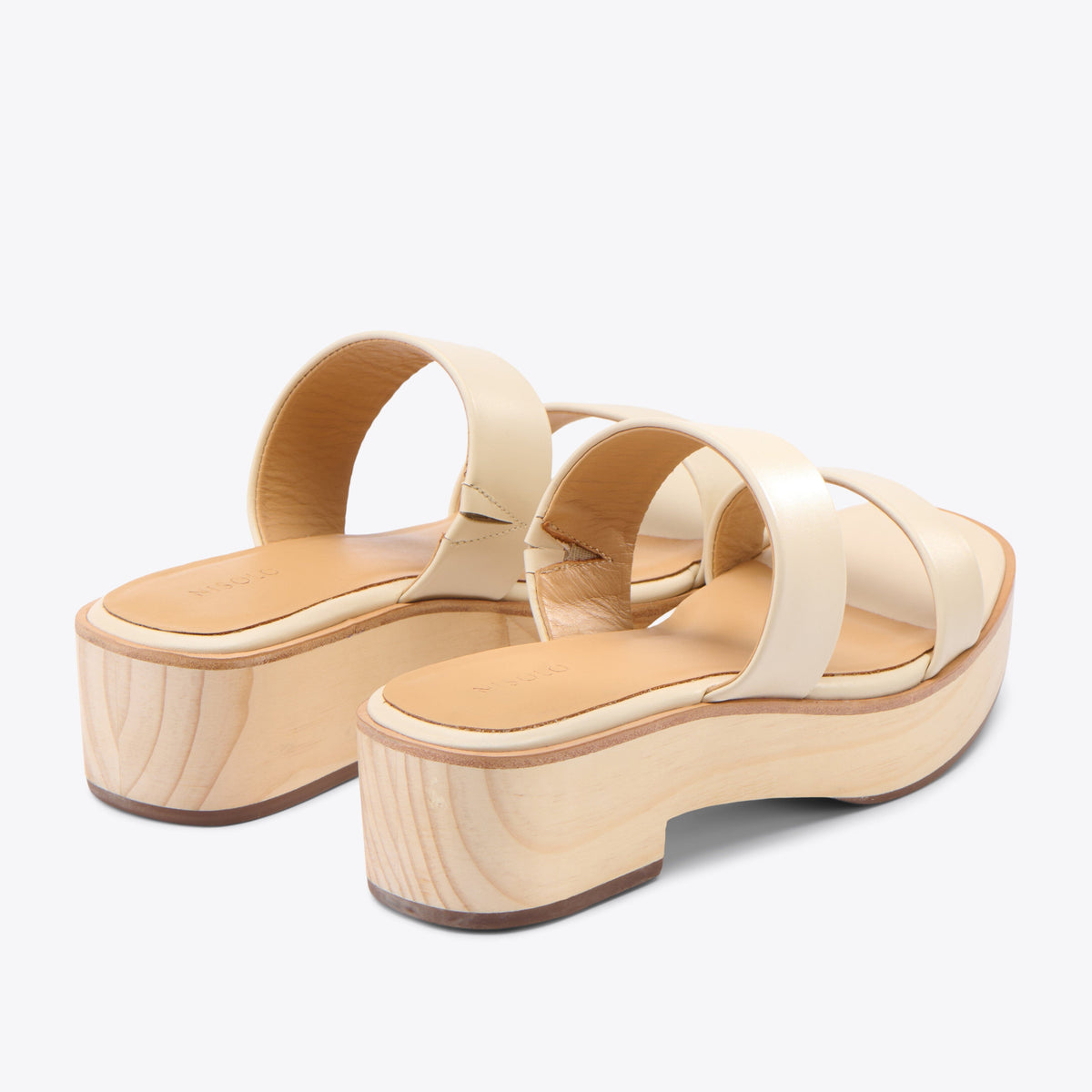 Ellie All-Day Clog Bone